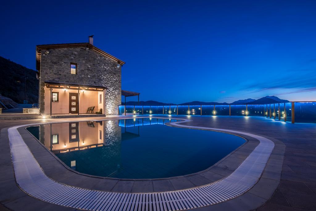 The View Village - Villas Suites & Spa 卡尔派尼西翁 外观 照片